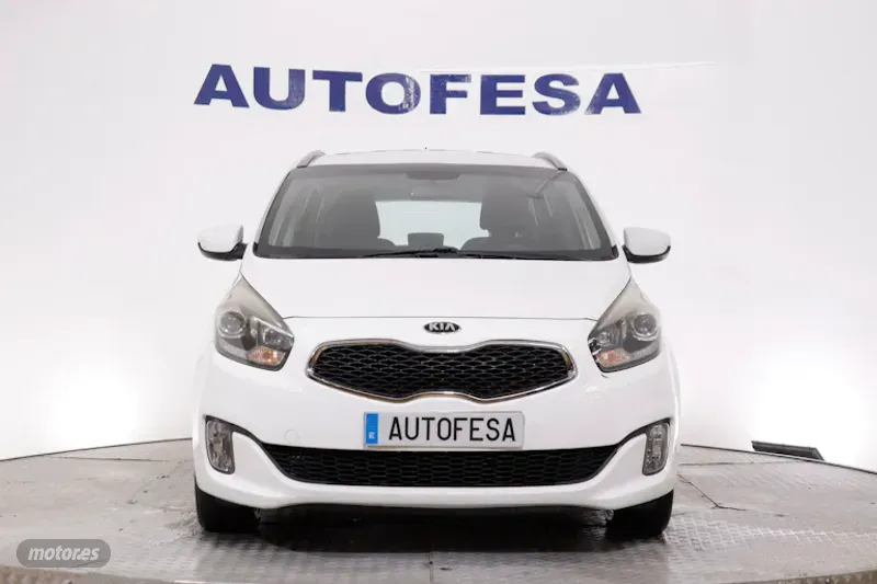 kia carens 2015 / 102.100km. foto grande (2)
