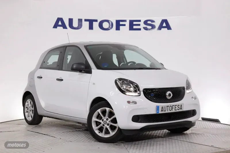 smart forfour 2019 / 44.800km. foto grande (3)