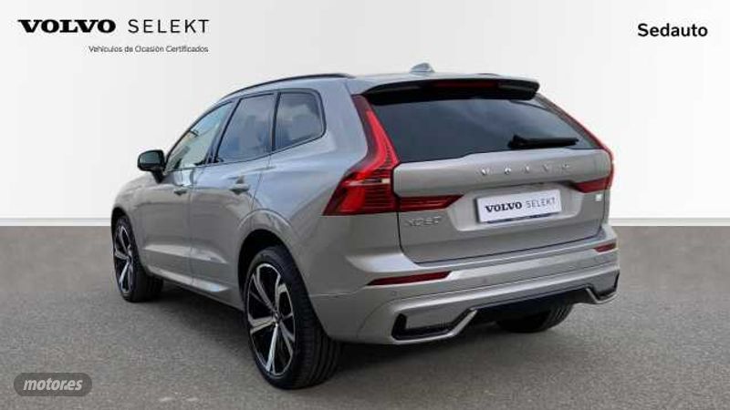 volvo xc 60 2023 / 24.206km. foto grande (2)