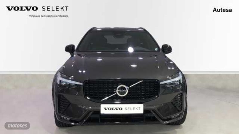 volvo xc 60 2024 / 7.875km. foto grande (3)