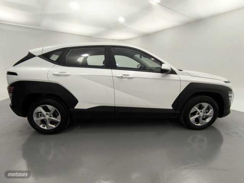 hyundai kona 1.6 gdi maxx dt de 2024 con 8.442 km por 26.900 eur. en barcelona foto grande (3)