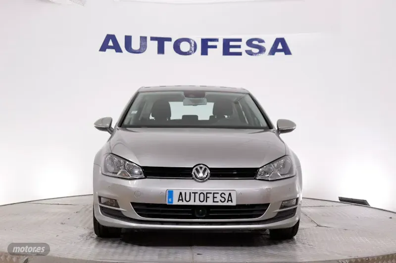 volkswagen golf 2013 / 50.641km. foto grande (2)
