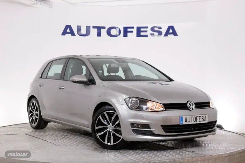 volkswagen golf 2013 / 50.641km. foto grande (3)
