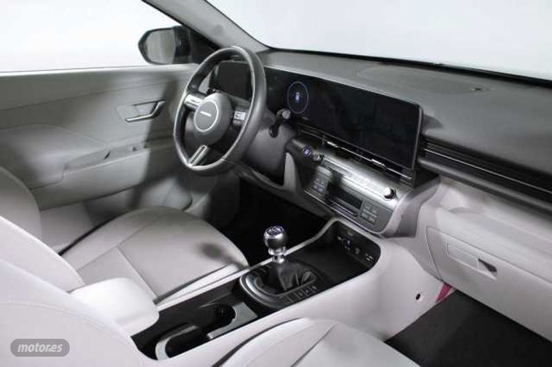 hyundai kona 1.0 tgdi flexx 4x2 de 2024 con 13.906 km por 25.500 eur. en barcelona foto grande (3)