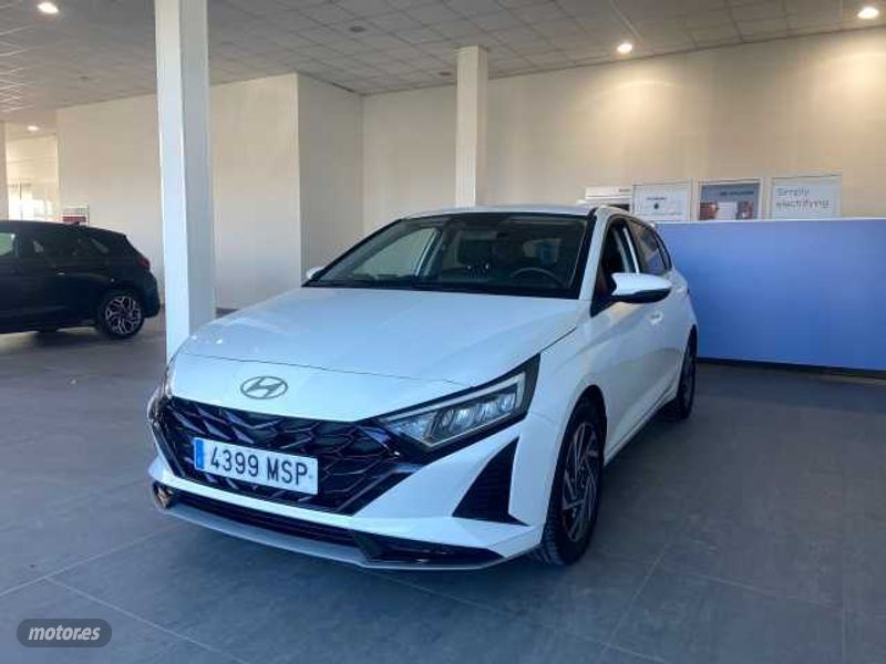 hyundai i20 1.0 tgdi klass 100 de 2024 con 6.773 km por 20.995 eur. en alava foto grande (3)