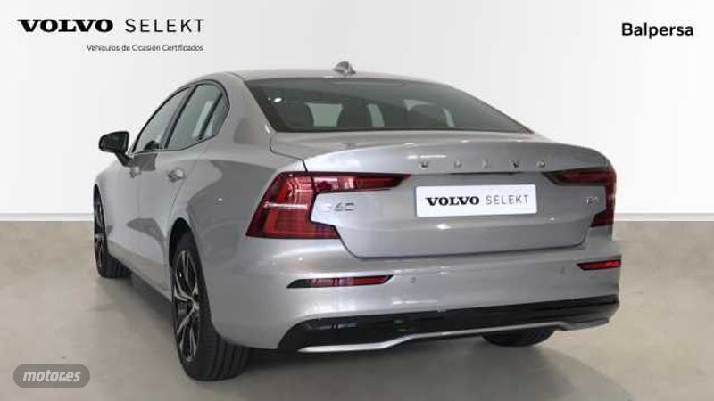 volvo s60 2024 / 3.536km. foto grande (3)