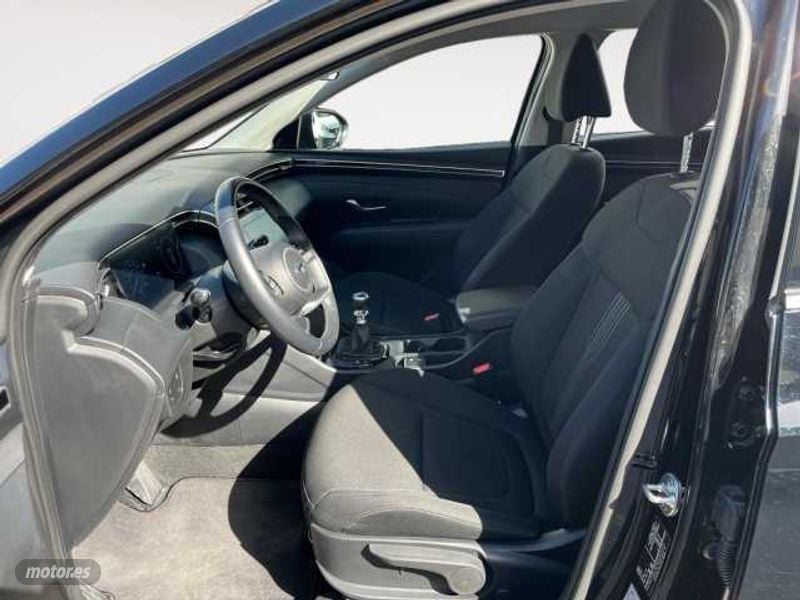 hyundai tucson 1.6 tgdi maxx 4x2 de 2024 con 11.659 km por 26.500 eur. en alicante foto grande (2)