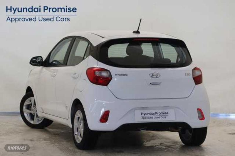 hyundai i10 1.0 mpi klass de 2021 con 19.818 km por 12.900 eur. en girona foto grande (3)