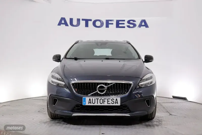 volvo v 40 2017 / 140.800km. foto grande (2)