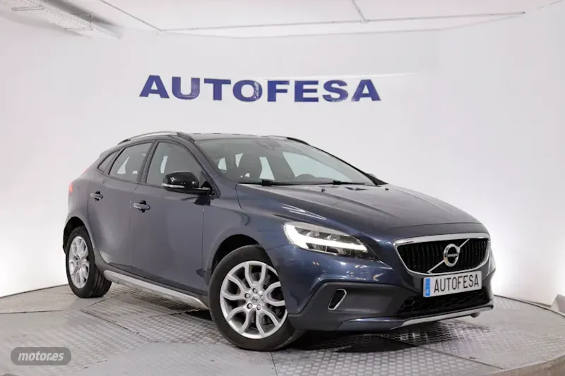volvo v 40 2017 / 140.800km. foto grande (3)