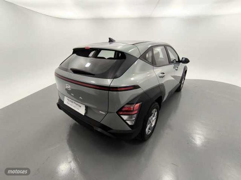 hyundai kona 1.6 gdi maxx dt de 2024 con 9.827 km por 26.900 eur. en barcelona foto grande (2)
