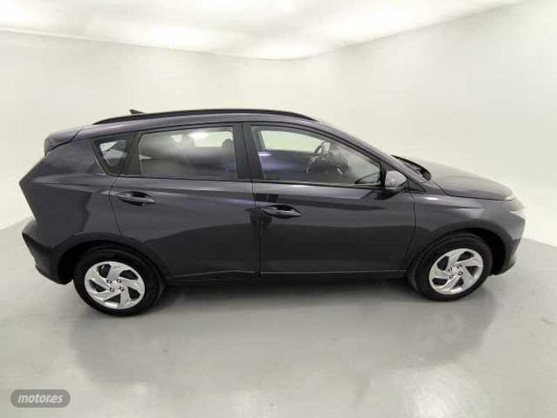 hyundai bayon 1.2 mpi klass de 2024 con 11.725 km por 16.300 eur. en barcelona foto grande (3)
