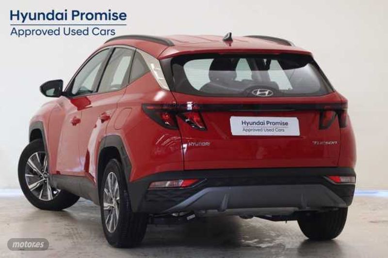 hyundai tucson 1.6 tgdi maxx 4x2 de 2024 con 12.080 km por 25.900 eur. en granada foto grande (3)