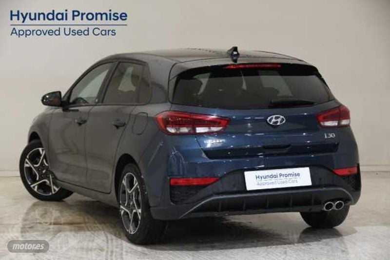 hyundai i30 1.0 tgdi n line 30a 120 de 2024 con 15.304 km por 20.990 eur. en asturias foto grande (3)
