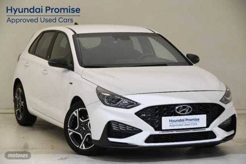 hyundai i30 1.0 tgdi n line 30a 120 de 2024 con 20.705 km por 20.990 eur. en asturias foto grande (2)