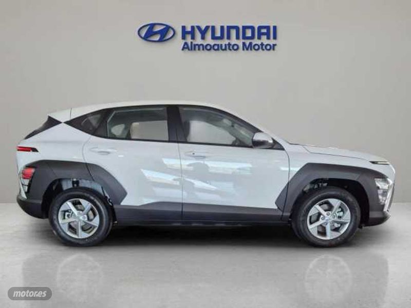 hyundai kona 1.6 gdi maxx dt de 2025 con 20 km por 27.500 eur. en madrid foto grande (2)
