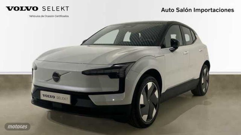 Foto volvo ex30 2024 / 13.746km.