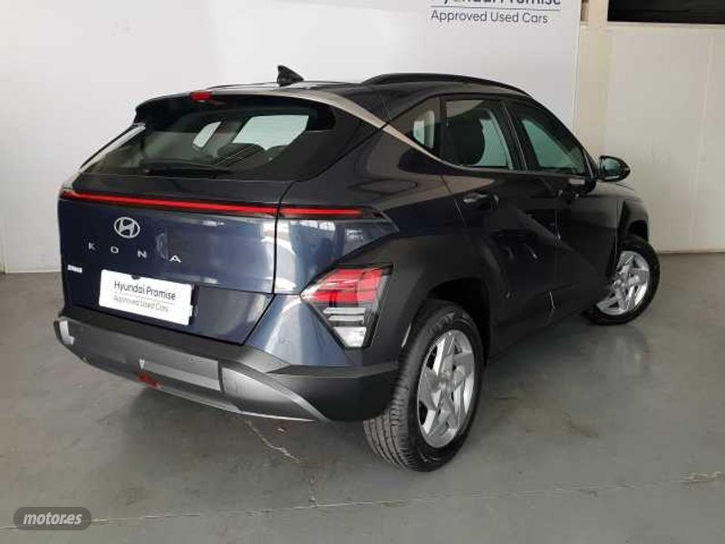 hyundai kona 1.0 tgdi flexx 4x2 de 2025 con 16 km por 27.900 eur. en granada foto grande (3)