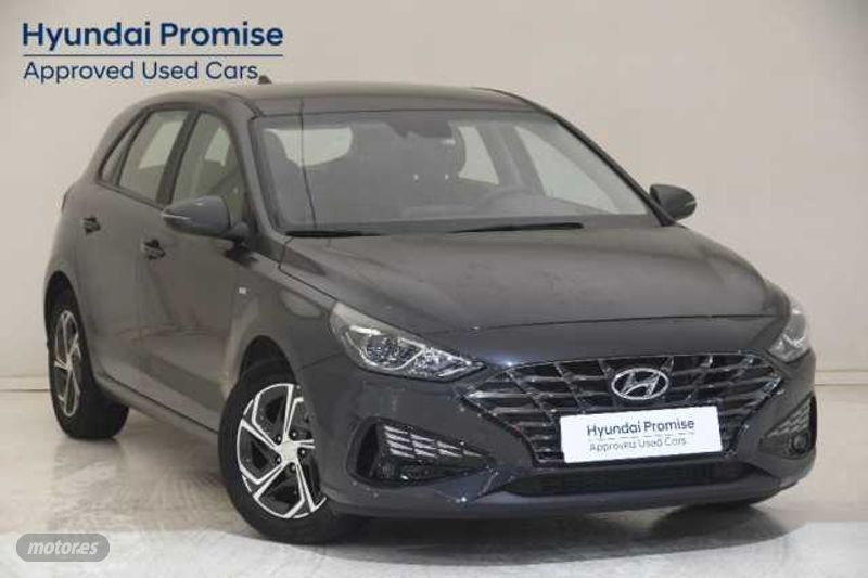 hyundai i30 1.0 tgdi klass lr 48v 120 de 2024 con 17.674 km por 20.000 eur. en granada foto grande (2)