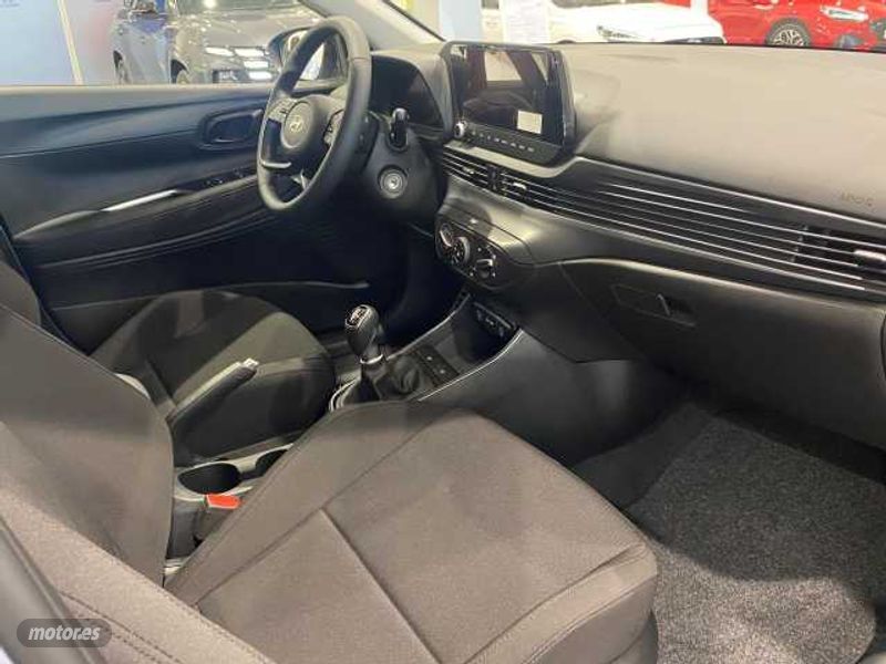 hyundai bayon 1.0 tgdi 48v maxx de 2025 con 15 km por 22.200 eur. en almeria foto grande (2)