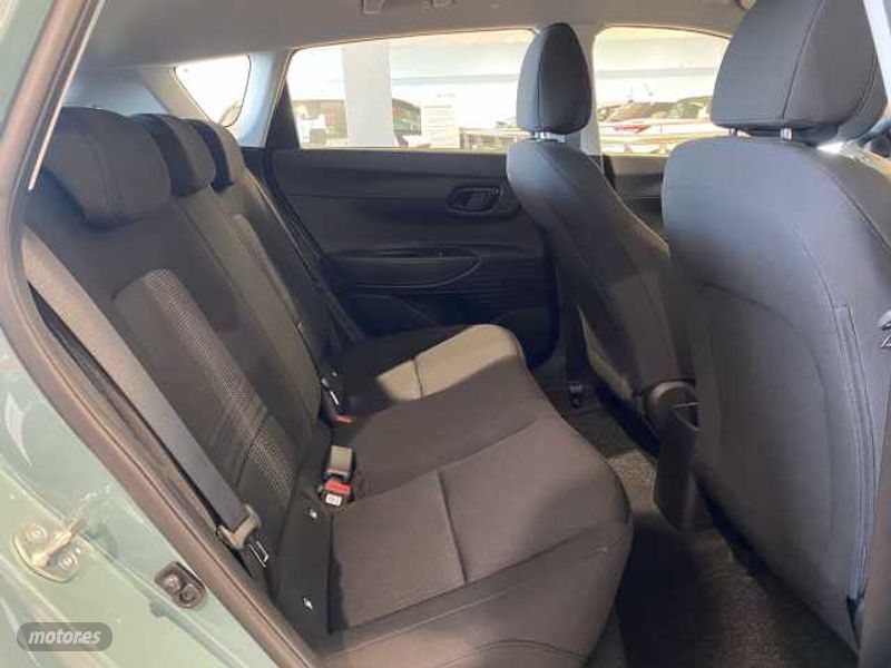 hyundai bayon 1.2 mpi maxx 79cv de 2025 con 15 km por 20.600 eur. en almeria foto grande (2)