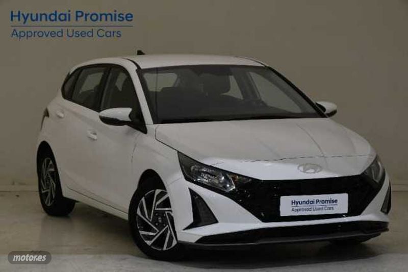 hyundai i20 1.0 tgdi klass 100 de 2024 con 20.912 km por 19.500 eur. en alicante foto grande (2)
