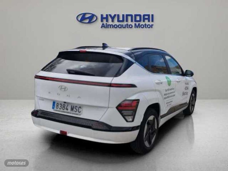 hyundai kona electric tecno 2c 204 de 2024 con 3.900 km por 34.900 eur. en madrid foto grande (3)