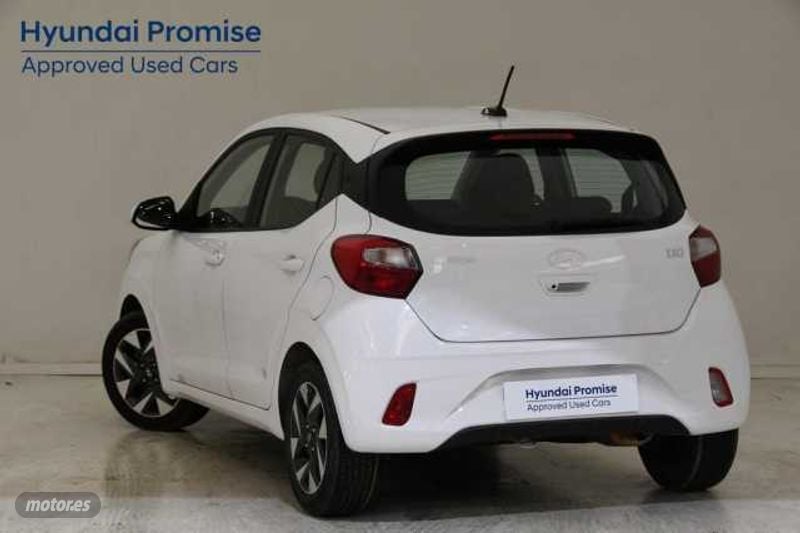 hyundai i10 1.0 mpi klass de 2024 con 6.155 km por 15.990 eur. en ourense foto grande (3)