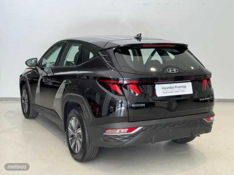 hyundai tucson 1.6 tgdi klass 4x2 de 2024 con 9.894 km por 25.990 eur. en ourense foto grande (2)