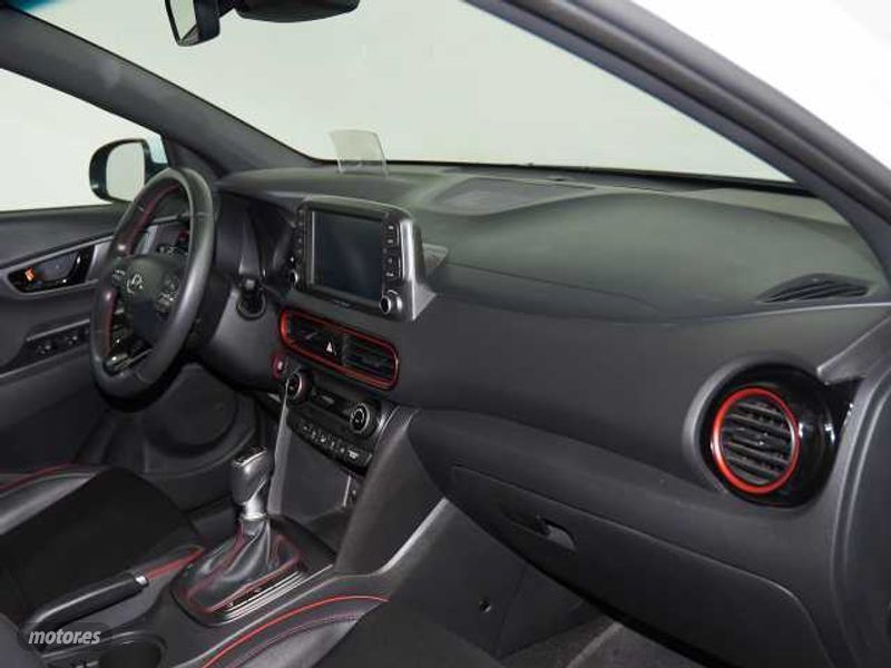 hyundai kona 2020 / 49.800km. foto grande (3)