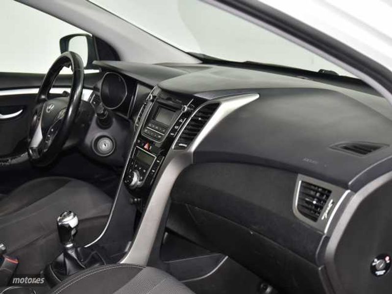 hyundai i30 2014 / 120.400km. foto grande (3)