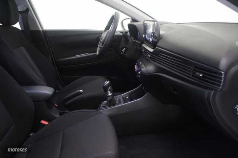 hyundai i20 2024 / 15km. foto grande (3)