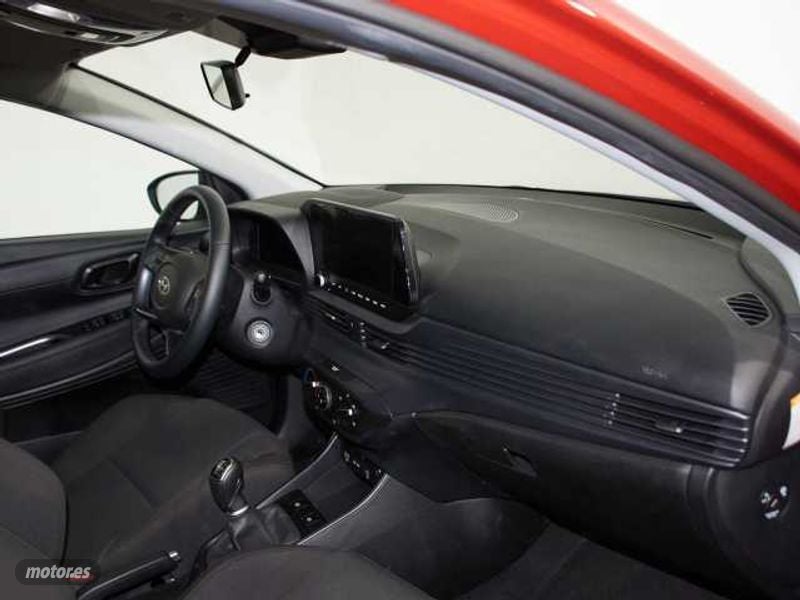hyundai bayon 1.0 tgdi 48v maxx de 2024 con 9 km por 21.990 eur. en cadiz foto grande (3)