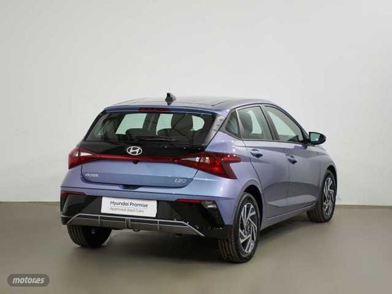hyundai i20 2024 / 5.900km. foto grande (2)