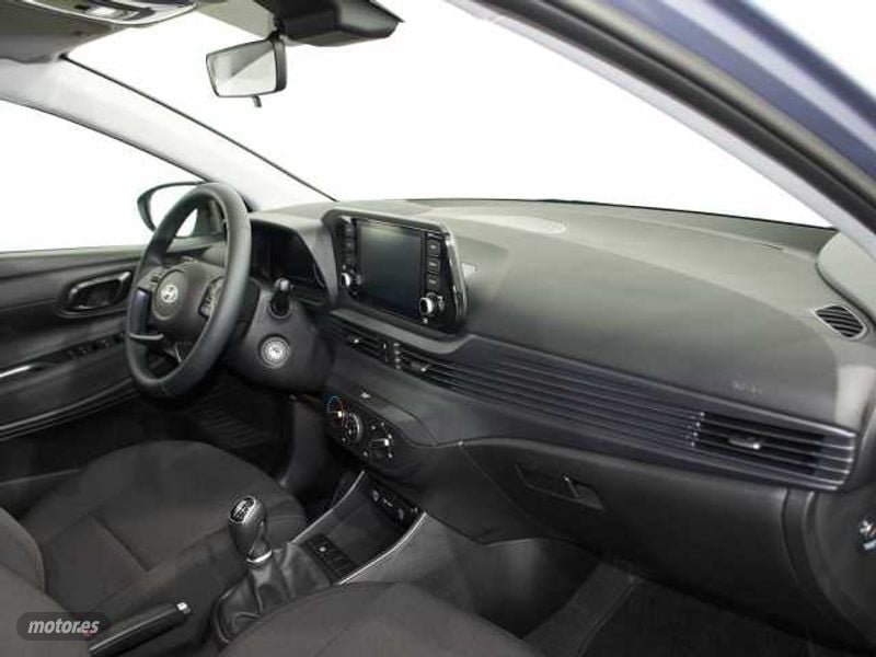 hyundai i20 2024 / 5.900km. foto grande (3)