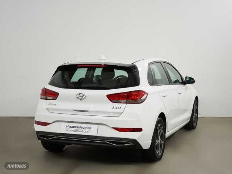 hyundai i30 2021 / 28.500km. foto grande (2)