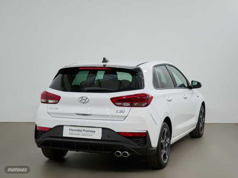 hyundai i30 2024 / 17.000km. foto grande (2)