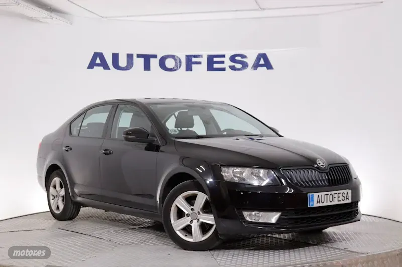 skoda octavia 2015 / 165.500km. foto grande (3)