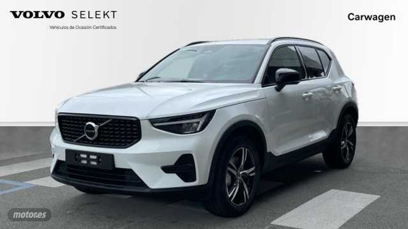 Foto volvo xc40 2025 / 1km.