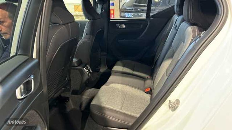 Volvo XC40 - foto 10