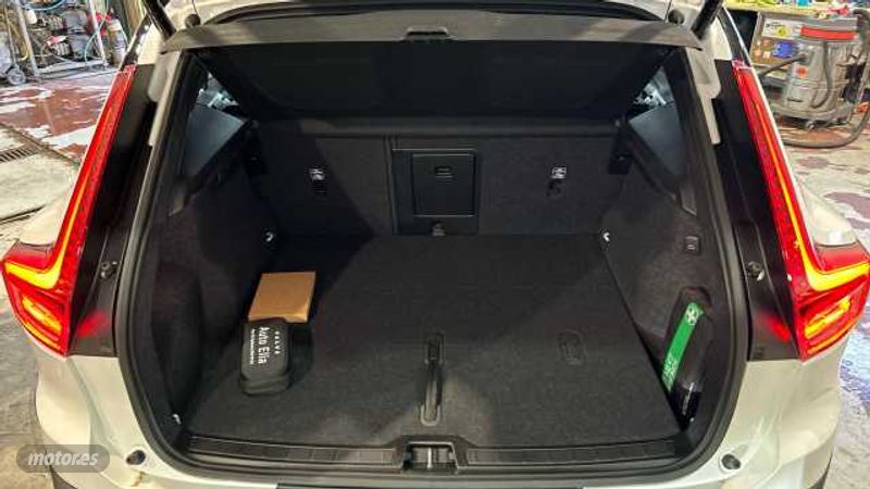 Volvo XC40 - foto 11