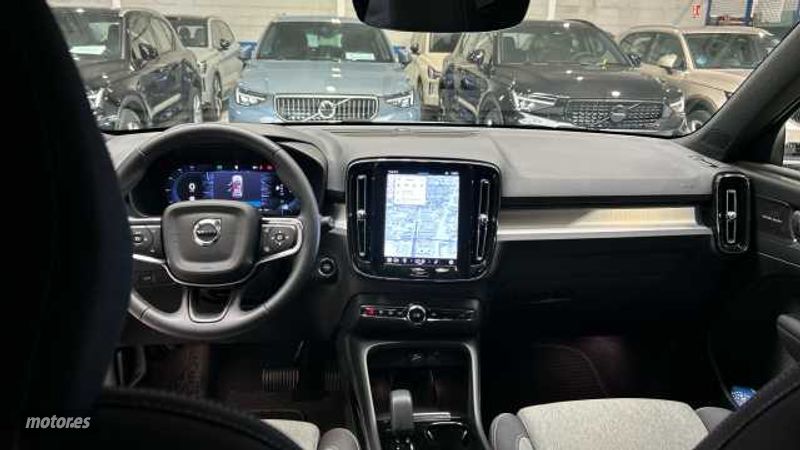 Volvo XC40 - foto 21