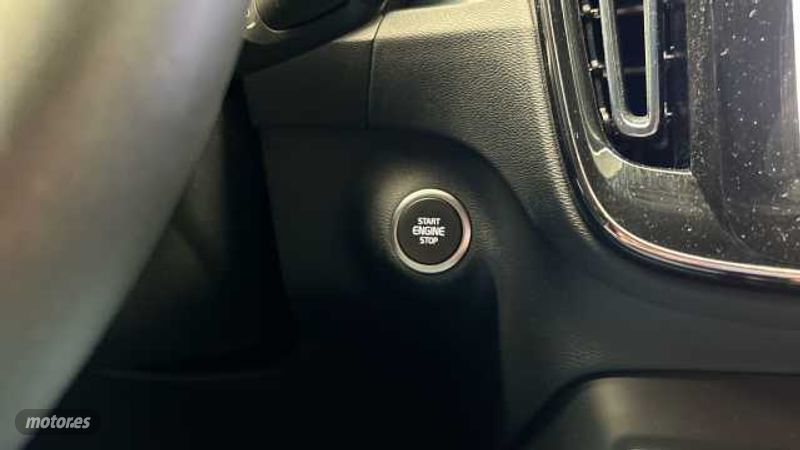 Volvo XC40 - foto 22