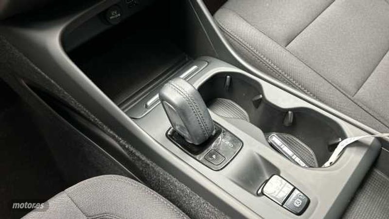 Volvo XC40 - foto 16