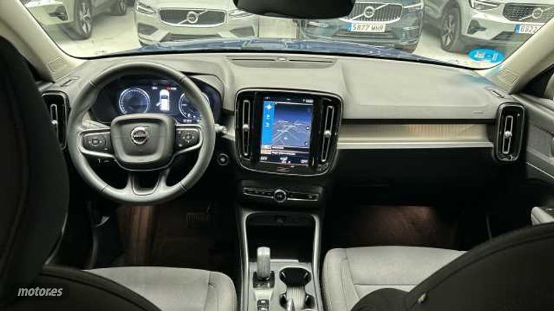 Volvo XC40 - foto 22