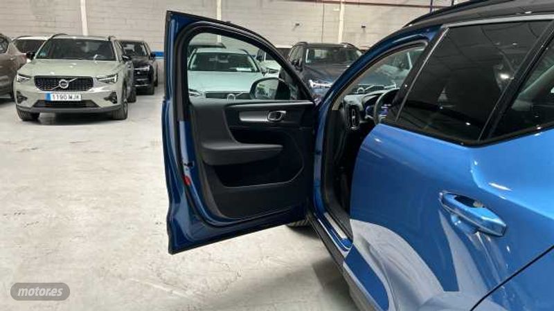 Volvo XC40 - foto 41