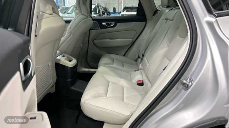 Volvo XC 60 - foto 10