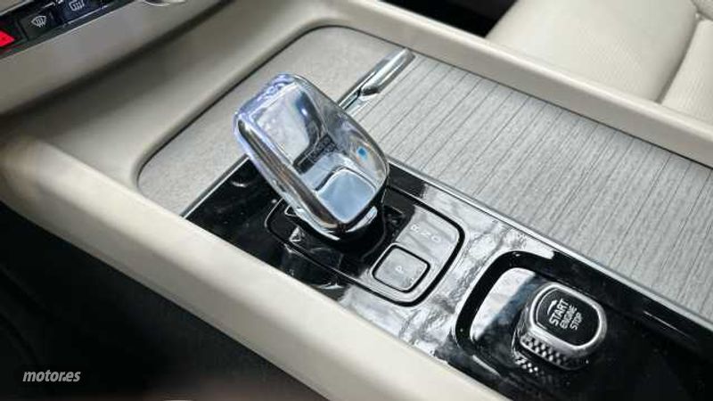 Volvo XC 60 - foto 16