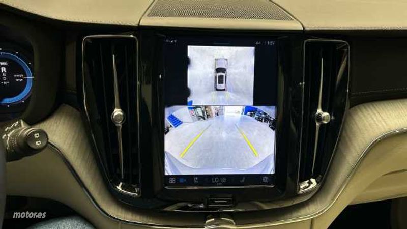 Volvo XC 60 - foto 18