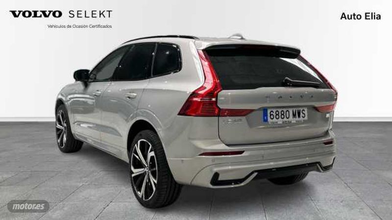 Volvo XC 60 - foto 2